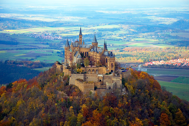 Schwäbische-Alb_Burg-Hohenzollern_AM_2006_0036
